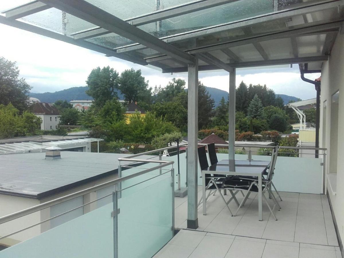 And Apartment *