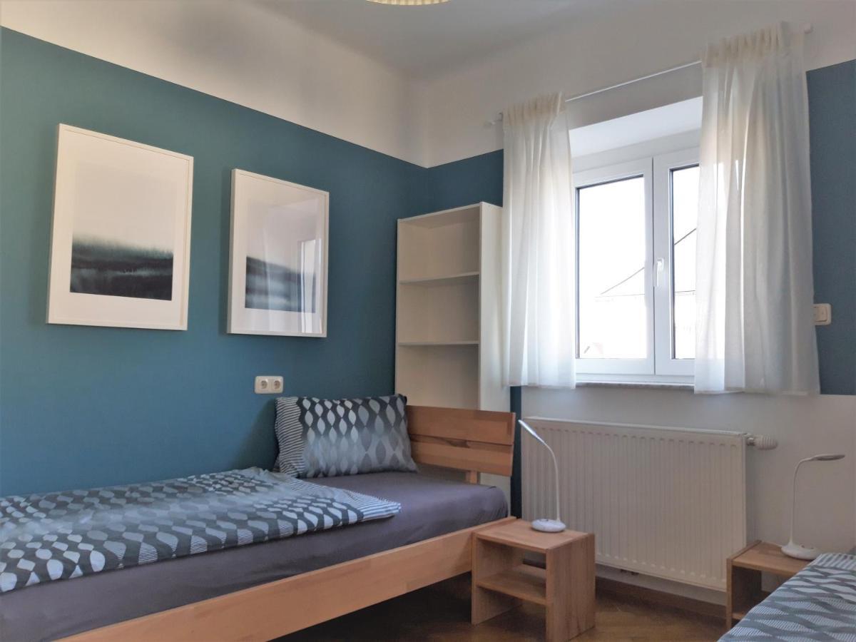 And Apartment *